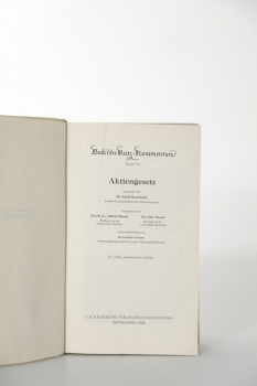 Baumbach/Hueck, Aktiengesetz 13. Auflage 1968, letzte Auflage unter dem Namen "Baumbach/Hueck", sehr guter Erhaltungszustand